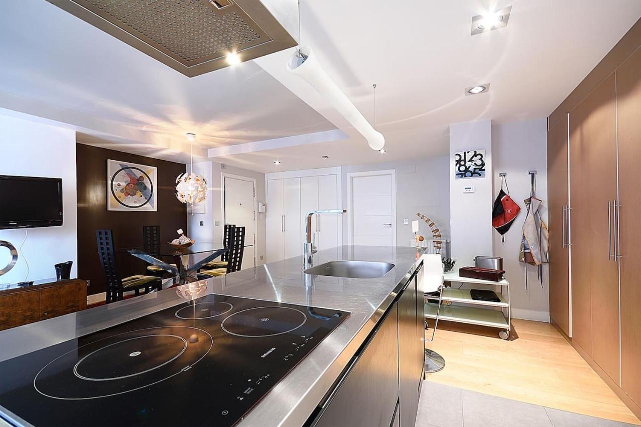 Piso Moderno, Centrico Y Con Garaje Gratis Apartment Bilbao Exterior foto