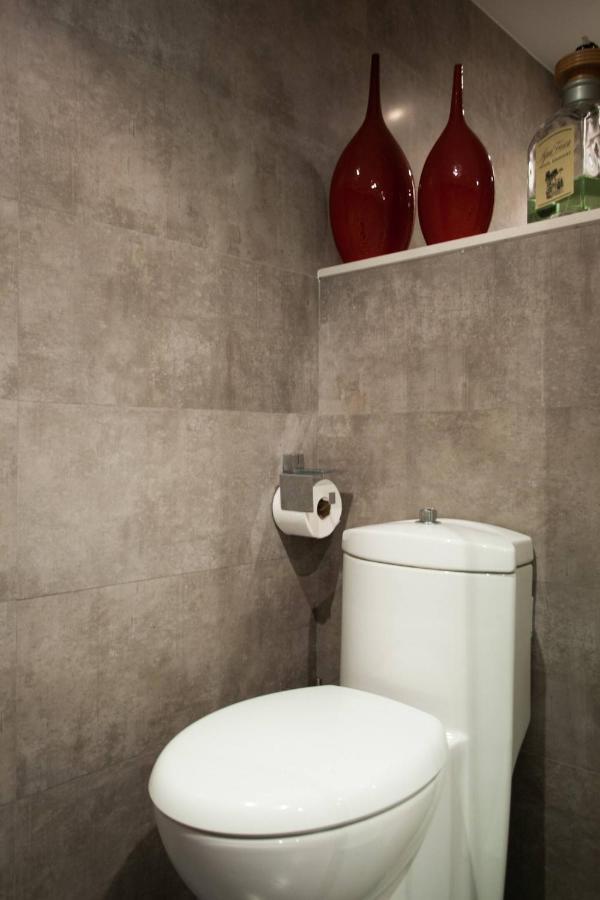 Piso Moderno, Centrico Y Con Garaje Gratis Apartment Bilbao Exterior foto