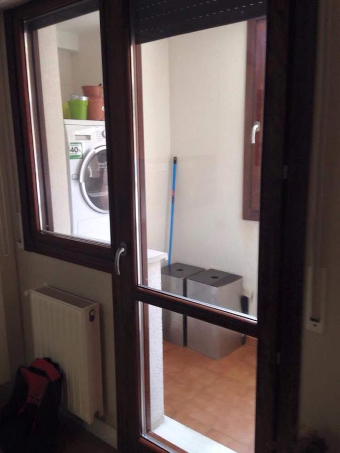 Piso Moderno, Centrico Y Con Garaje Gratis Apartment Bilbao Exterior foto