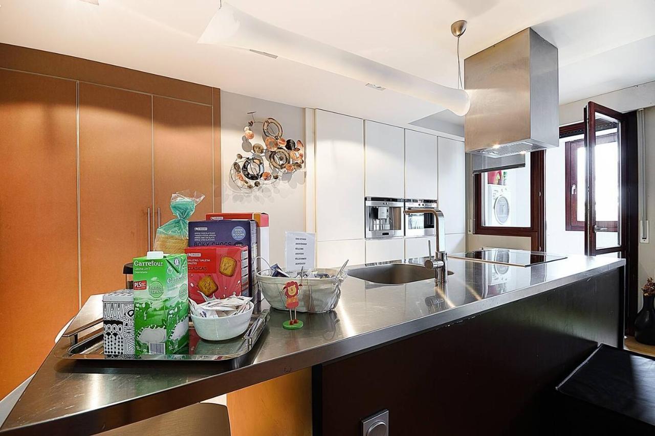 Piso Moderno, Centrico Y Con Garaje Gratis Apartment Bilbao Exterior foto
