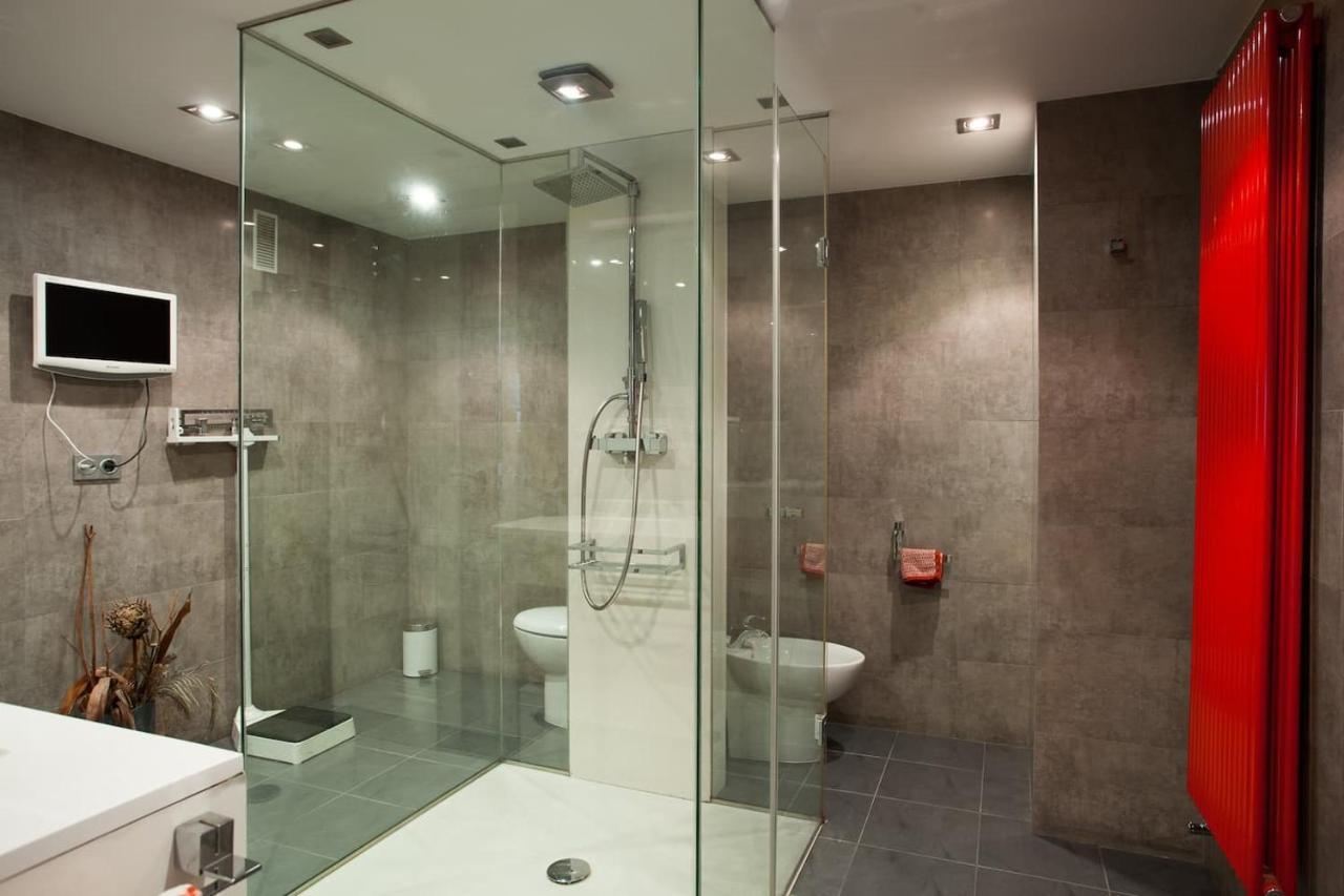 Piso Moderno, Centrico Y Con Garaje Gratis Apartment Bilbao Exterior foto