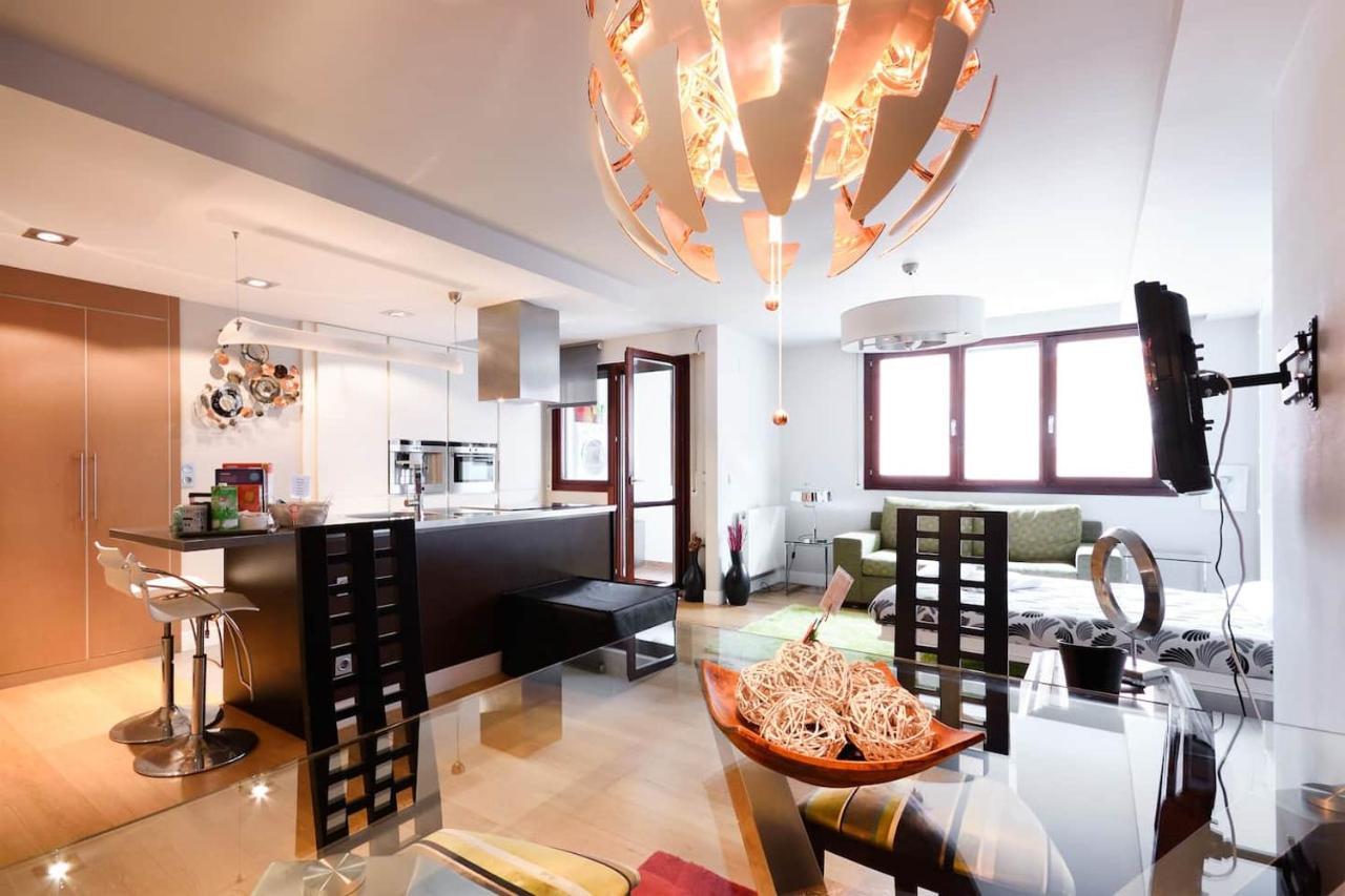 Piso Moderno, Centrico Y Con Garaje Gratis Apartment Bilbao Exterior foto