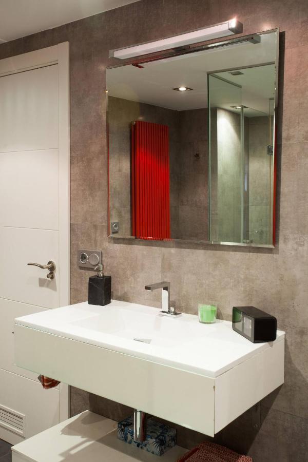 Piso Moderno, Centrico Y Con Garaje Gratis Apartment Bilbao Exterior foto